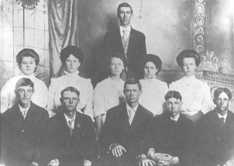 Class photo of Hopewell School Seniors, 1908
